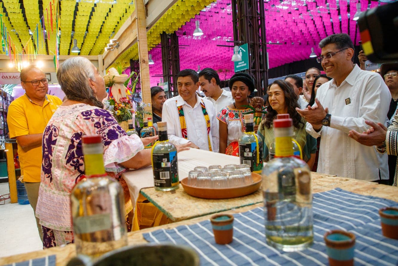 Feria del Mezcal en el Centro Cultural y de Convenciones de Oaxaca